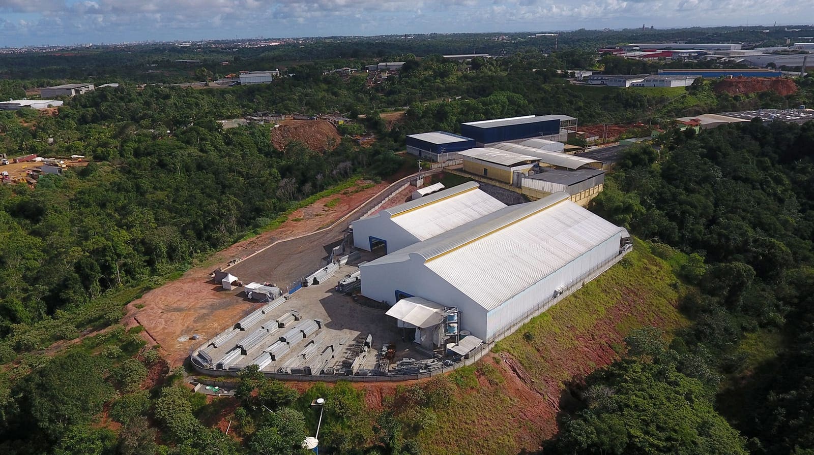 Base operacional TAO — galpão de fabricação (1)