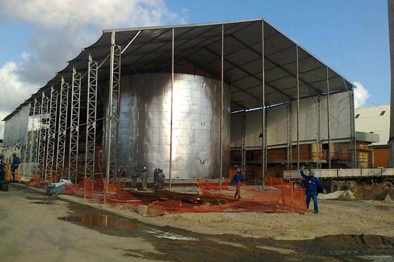 Galpão de Canteiro 30m × 60m